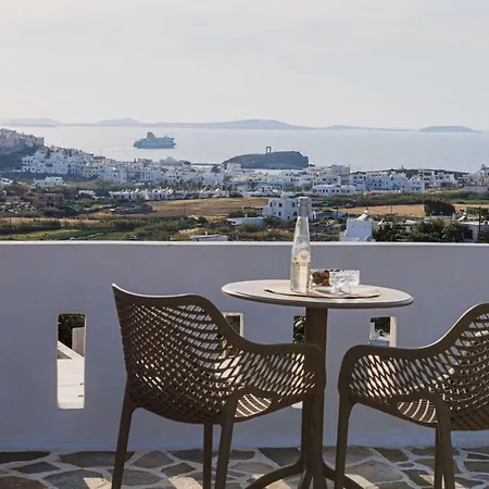 Petros & Lejlighedshotel