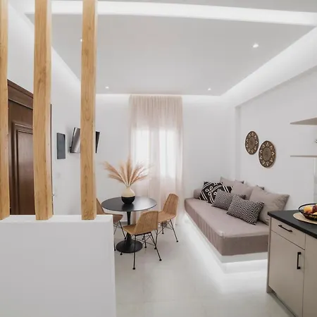 Lejlighedshotel Petros & Naxos City