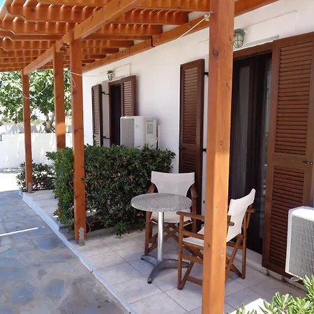 Lejlighedshotel Petros & 4*