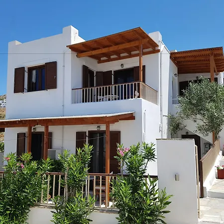 Апарт-отель Petros & 4*