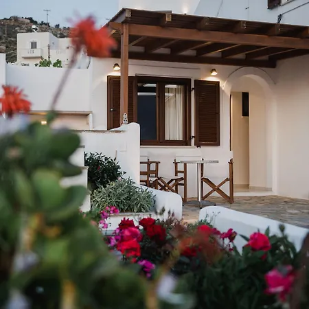 Lejlighedshotel Petros & Naxos City
