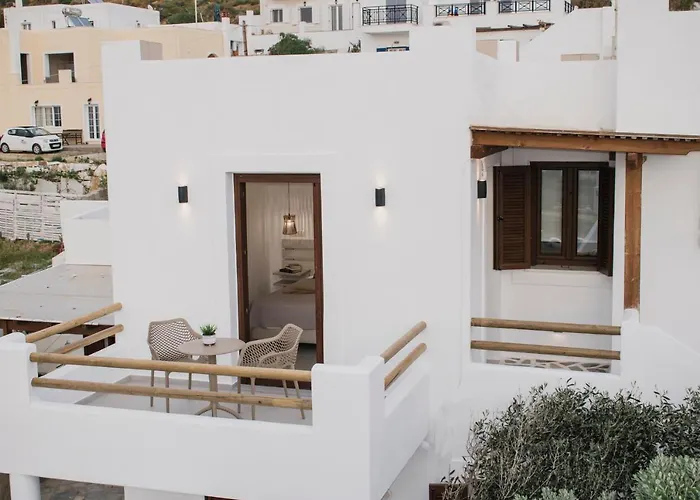 Апарт-отель Petros & 4*