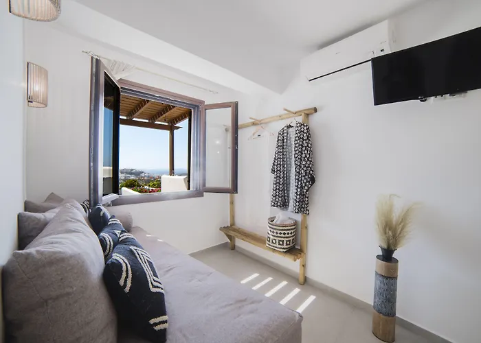 Petros & Апарт-отель Naxos City