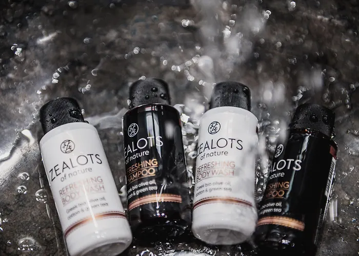 Petros & Апарт-отель 4*