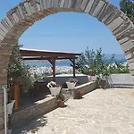 Aparthotel Petros & Naxos City