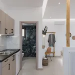 Aparthotel Petros & Naxos City