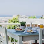 Petros & Aparthotel Naxos City