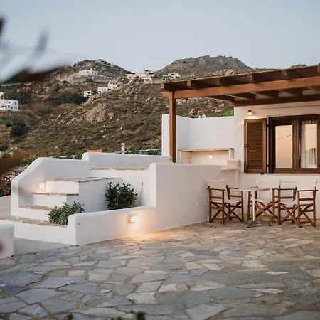 Ξενοδοχείο με διαμερίσματα Petros & 3*