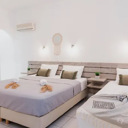 Aparthotel Petros & 2*