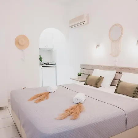 Petros & Aparthotel