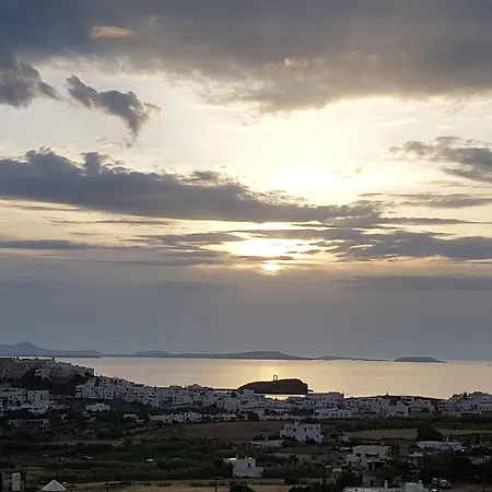 Ξενοδοχείο με διαμερίσματα Petros &