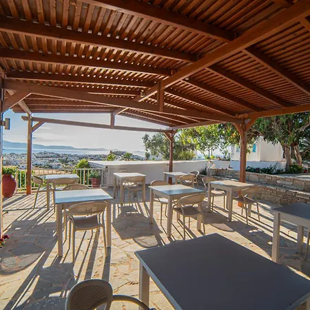 Petros & Apart Otel Naxos City