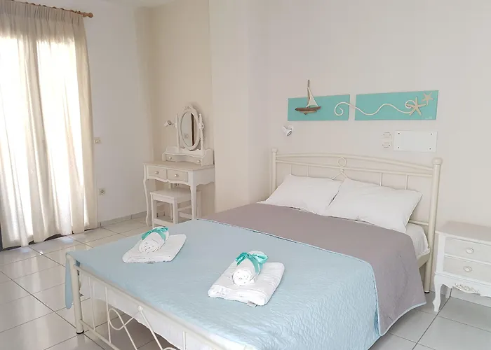 Petros & Aparthotel Naxos City